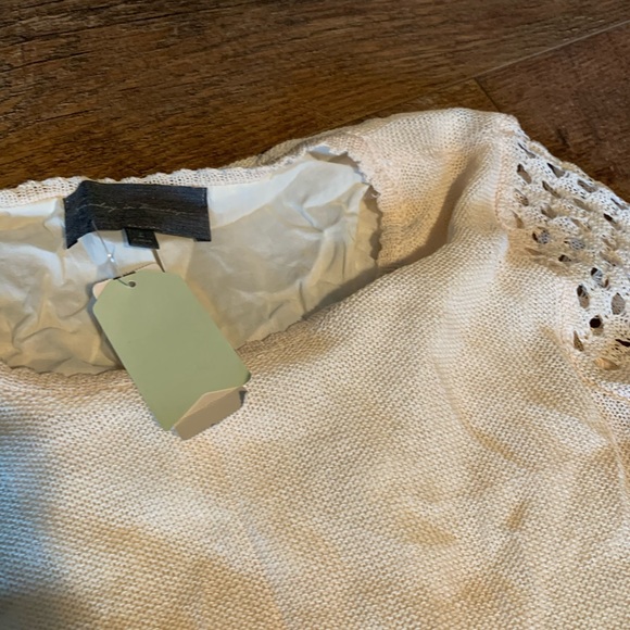 Cream layered top, sz L - Picture 8 of 8